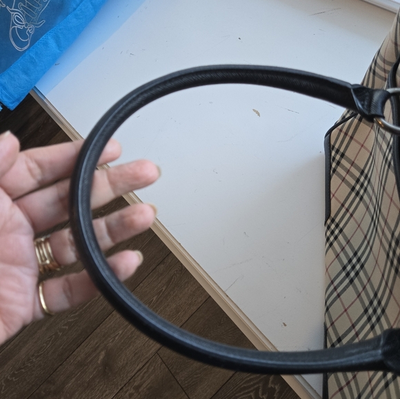 Authentic Vintage Burberry bag - Picture 12 of 14